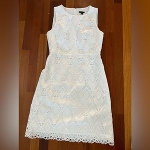 Beautiful White Lace Dress. size 0 . Ann Taylor